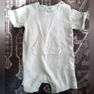 2 Mac & Moon rompers, light gray and white, 18 months